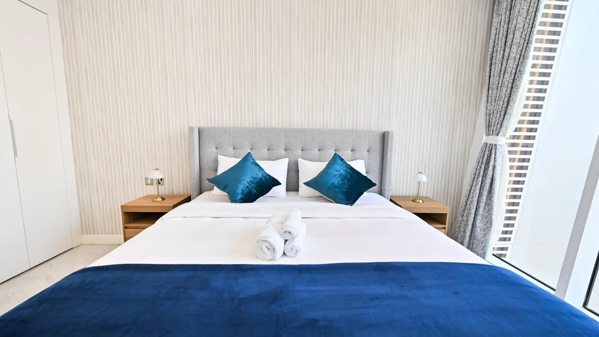 The Pad Burj Khalifa View 1Bd Apartment Dubai 0*,