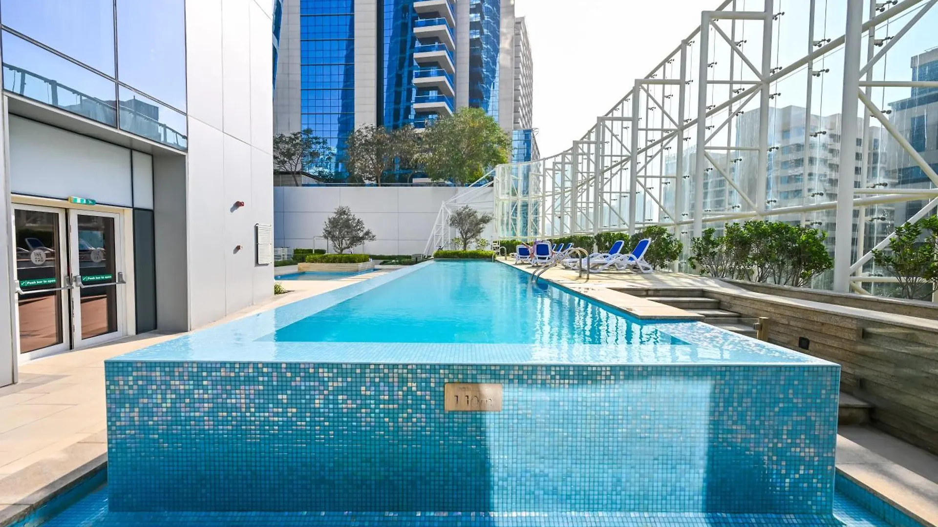 The Pad Burj Khalifa View 1Bd Apartment Dubai